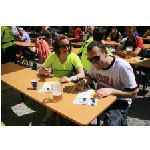 Münchner Kindl Lauf 2011 - Malaktion:  Sylvia + Fi  beim Malen